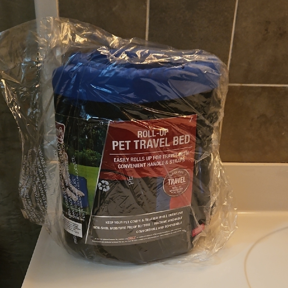 Coleman Blue Dog Bedding & Blankets